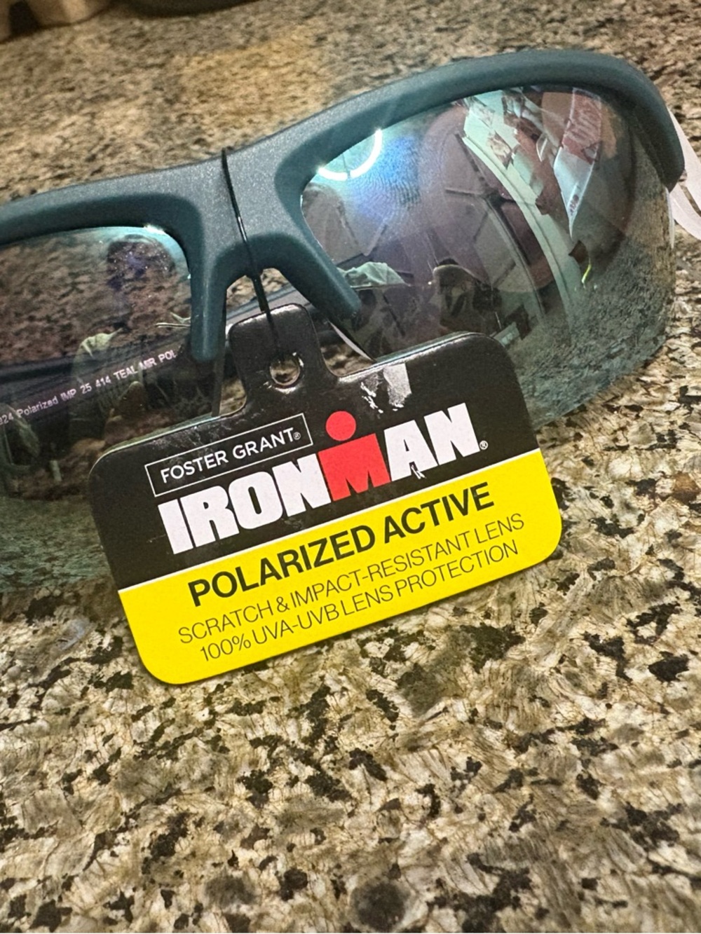 Men’s Ironman polarized active sunglasses - Picture 3 of 3